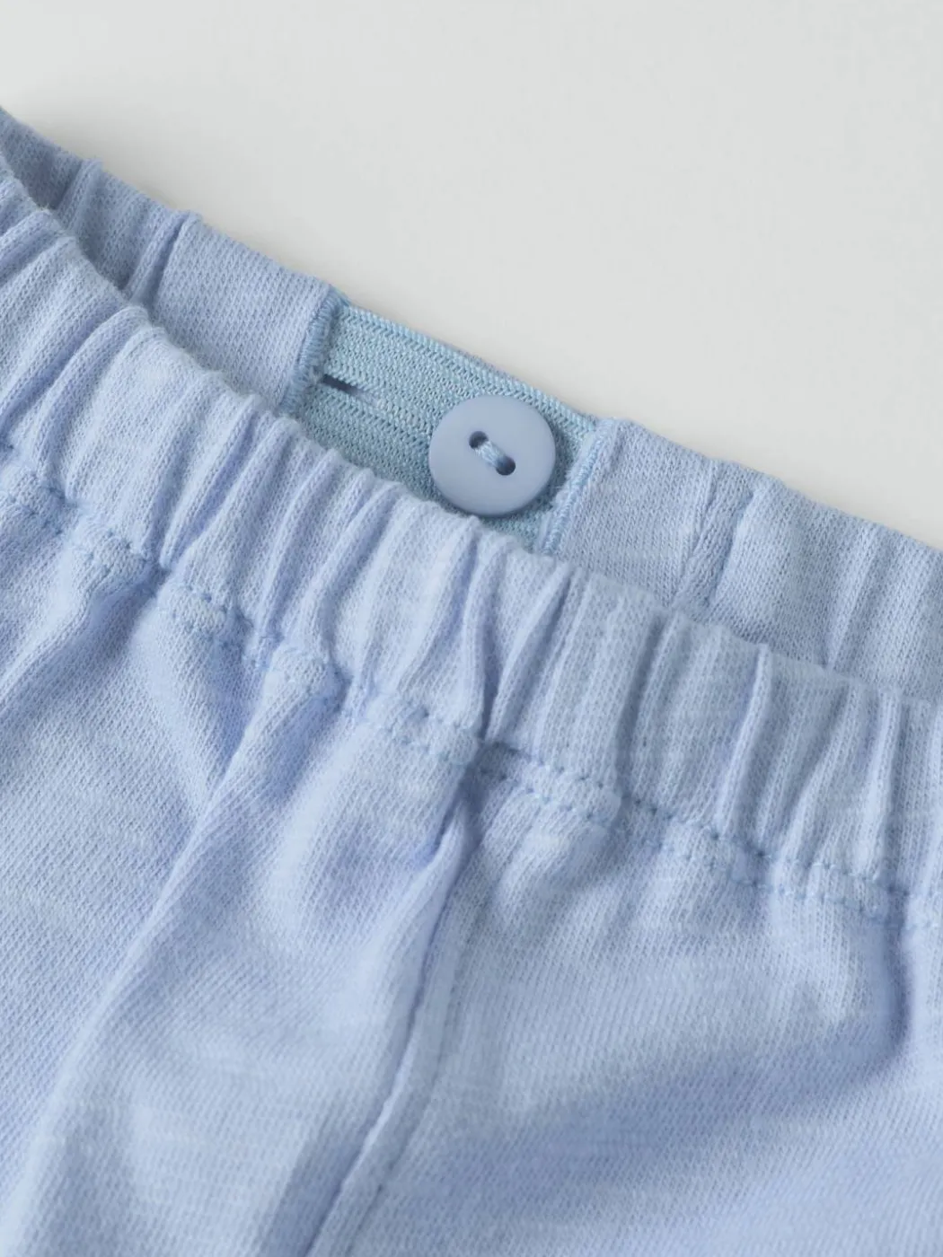 Sett body og shorts
