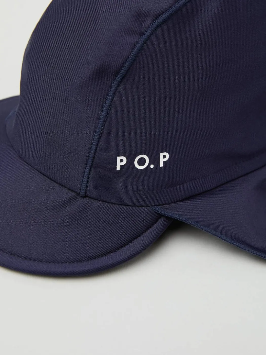 UV-caps med nakkebeskyttelse