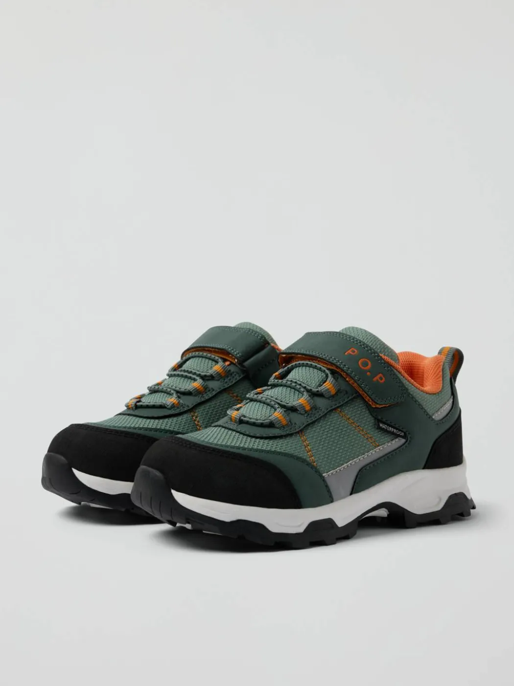 Vanntette sneakers trek